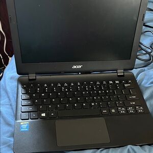 ACER ES1 111 - FOR PARTS/NO POWER